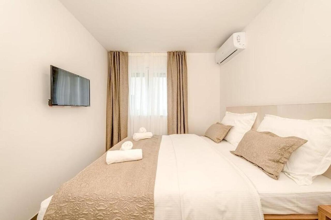Villa Ivo Apartmani Промайна Екстер'єр фото