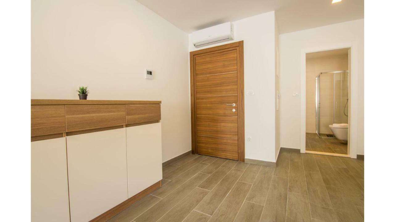 Villa Ivo Apartmani Промайна Екстер'єр фото
